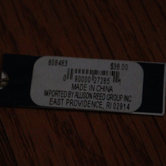 Niquea.D Initial Metal Bracelet - Picture 4 of 5